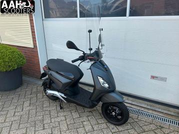 Piaggio One 2022 988km snor elektrisch 25km/u beschikbaar voor biedingen