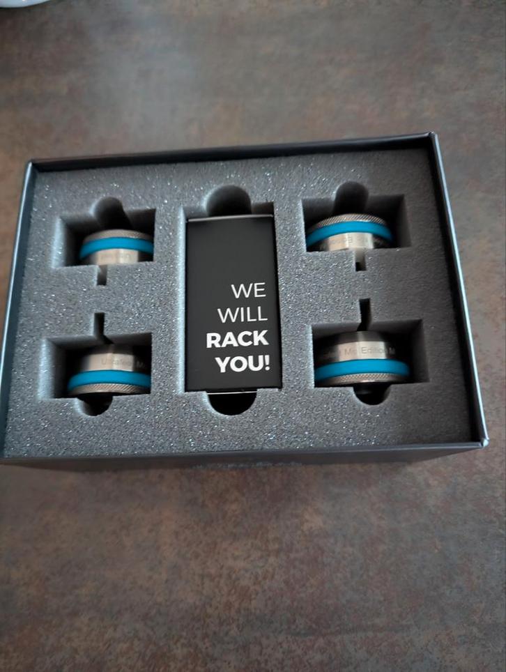 Bassocontinuo Ultra Feet MC Edition., Audio, Tv en Foto, Overige Audio, Tv en Foto, Zo goed als nieuw, Ophalen of Verzenden