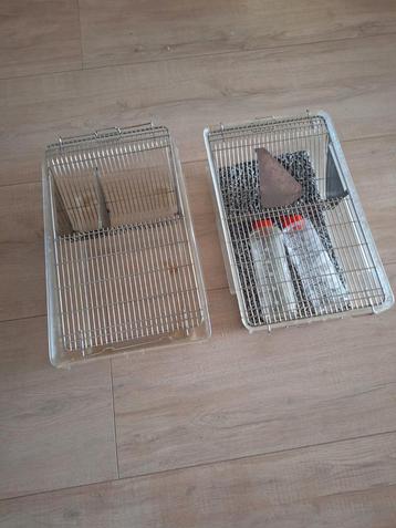 Labbakken 2 stuks beschikbaar voor biedingen