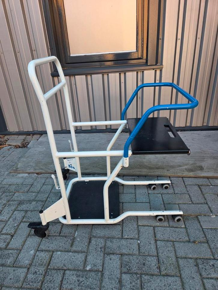 United Care Bea II sta op hulp XL uitvoering, Diversen, Verpleegmiddelen, Ophalen