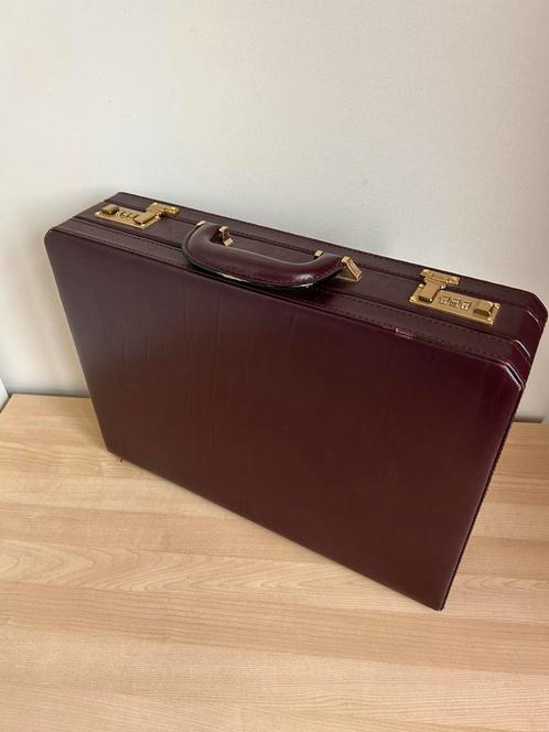 Attachékoffer, Motoren, Accessoires | Koffers en Tassen, Ophalen