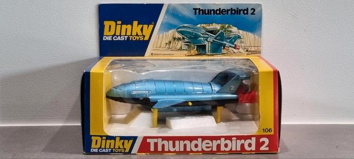 Dinky Toys no. 106  Thunderbirds 2 & 4, Hobby en Vrije tijd, Modelauto's | 1:24, Zo goed als nieuw, Overige merken, Ophalen of Verzenden
