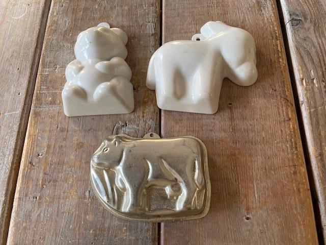 3 x puddingvorm / koekvorm. Beer Ezel en Koe., Ophalen, Zo goed als nieuw