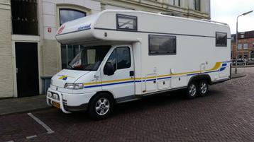 Camper 8.10 Meter Fiat ducato alkoof, tandem Asser 