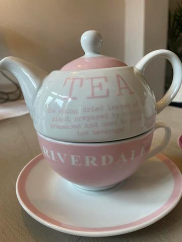 Riverdale Theepot met Kop en Schotel - Nieuwstaat! beschikbaar voor biedingen