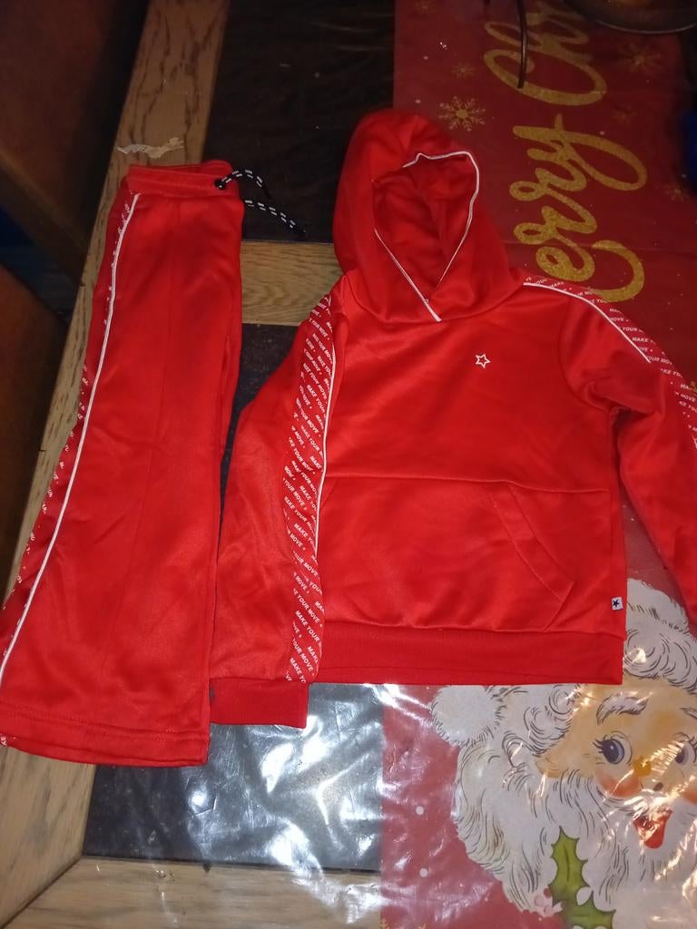 2 Meisjes Trainingspakken Maat 110/116, Kinderen en Baby's, Kinderkleding | Maat 110, Ophalen, Gebruikt, Meisje, ME