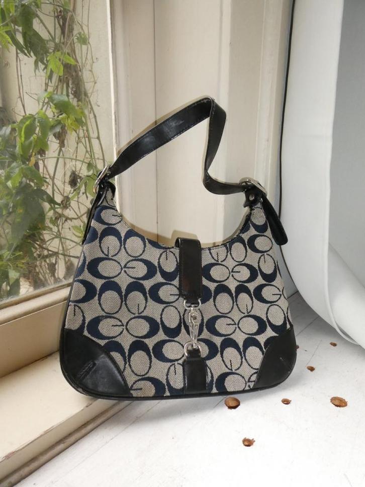 Vintage Handtas met Bijzondere Sluiting, Sieraden, Tassen en Uiterlijk, Tassen | Damestassen, Gebruikt, Handtas, Overige kleuren