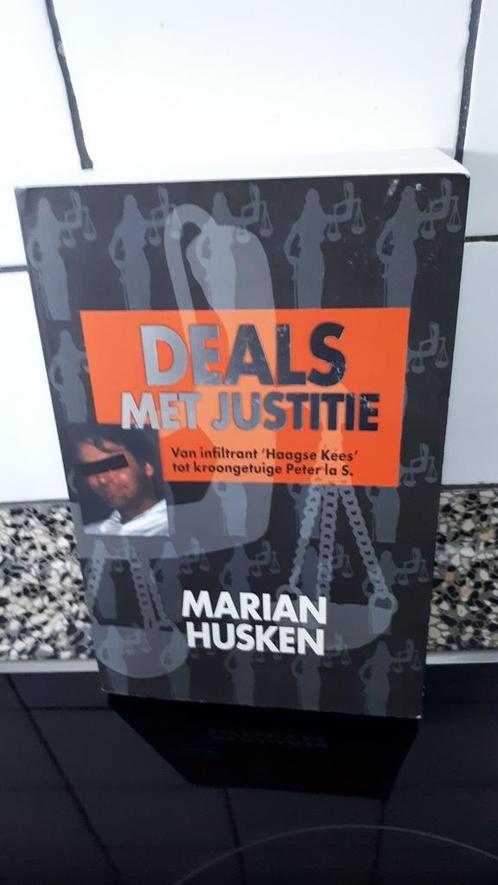 Marian Husken - 25 jaar deals met justitie, Boeken, Politiek en Maatschappij, Zo goed als nieuw, Maatschappij en Samenleving, Nederland