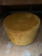 Mooie okergeel/goud kleurige poef of tafel, Ophalen, Rond, 75 tot 100 cm, Zo goed als nieuw
