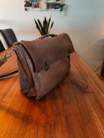 Stijlvolle leren tas van het merk Laauw, Computers en Software, Laptoptassen, Ophalen of Verzenden, 15 inch, Zo goed als nieuw