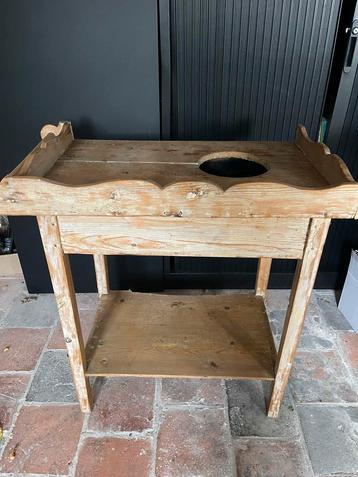 Grenen Lampet Tafeltje Brocante beschikbaar voor biedingen