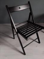Zwarte klapstoel, Huis en Inrichting, Stoelen, Ophalen, Zwart, Zo goed als nieuw, De stoel is opklapbaar.