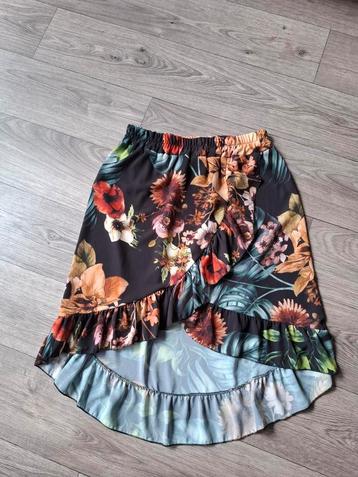 Nieuwe rok maat L beschikbaar voor biedingen