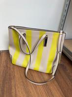 Coccinelle Saffiano Riga geel beige gestreepte handtas leer, Sieraden, Tassen en Uiterlijk, Tassen | Damestassen, Geel, Ophalen of Verzenden