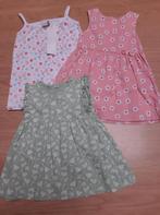 NIEUWE jurkjes Mt 74 -- 1,50 per stuk, Kinderen en Baby's, Babykleding | Maat 74, Kiabi, Meisje, Jurkje of Rokje, Nieuw