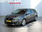 Peugeot 308 SW 1.2 PureTech Blue Lease Executive, Stof, Gebruikt, 1199 cc, 1165 kg