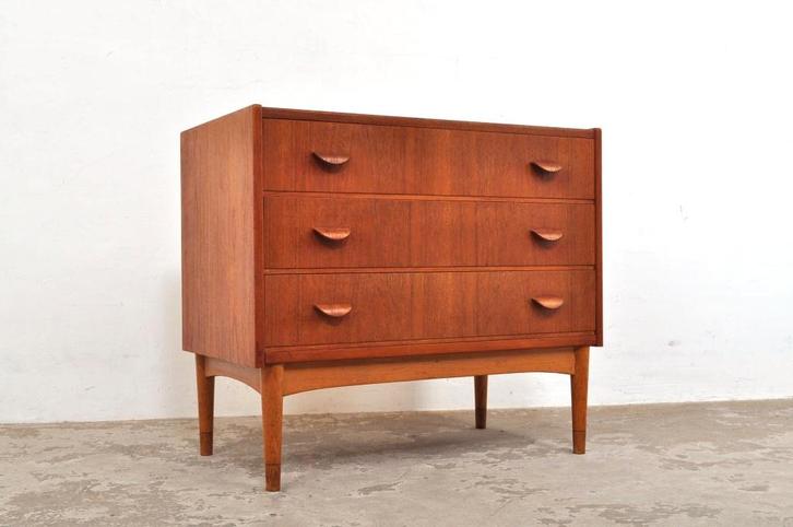 Deense ladekast teak Danish design vintage kast jaren 60, Huis en Inrichting, Kasten | Ladekasten, Gebruikt, Minder dan 100 cm
