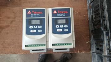 Te koop twee stuks nieuwe T-verter 220v frequentie regelaar beschikbaar voor biedingen