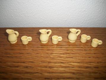 Kan en kop beschikbaar voor biedingen