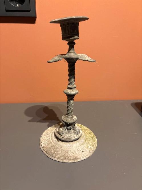 Antieke gietijzeren kandelaar,ca1880–1930, in neobarok stijl, Antiek en Kunst, Antiek | Kandelaars, Verzenden