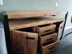 dressoir kast hout zwart metaal frame, Huis en Inrichting, Kasten | Dressoirs, Ophalen, Gebruikt, 100 tot 150 cm, Metaal