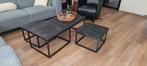 Salon tafel Gus, Ophalen