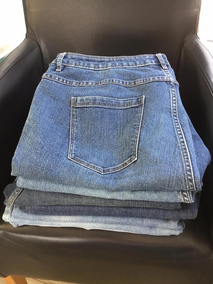 Acht spijkerbroeken, Kleding | Dames, Spijkerbroeken en Jeans, Zo goed als nieuw, Overige jeansmaten, Blauw, Ophalen
