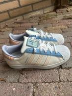 Exclusieve sneakers adidas superstar puzzle 39 1/3, Kleding | Dames, Schoenen, Adidas, Wit, Ophalen of Verzenden, Sneakers of Gympen