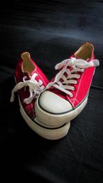 Victoria rode sneakers - Converse stijl - Maat 42, Zo goed als nieuw, Sneakers of Gympen, Victoria, Verzenden