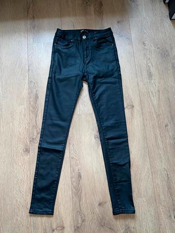 TOXIK3 zwarte coated stretch broek skinny jeans mt 38 beschikbaar voor biedingen