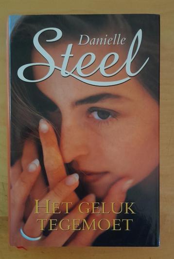 Danielle Steel - Het geluk tegemoet beschikbaar voor biedingen