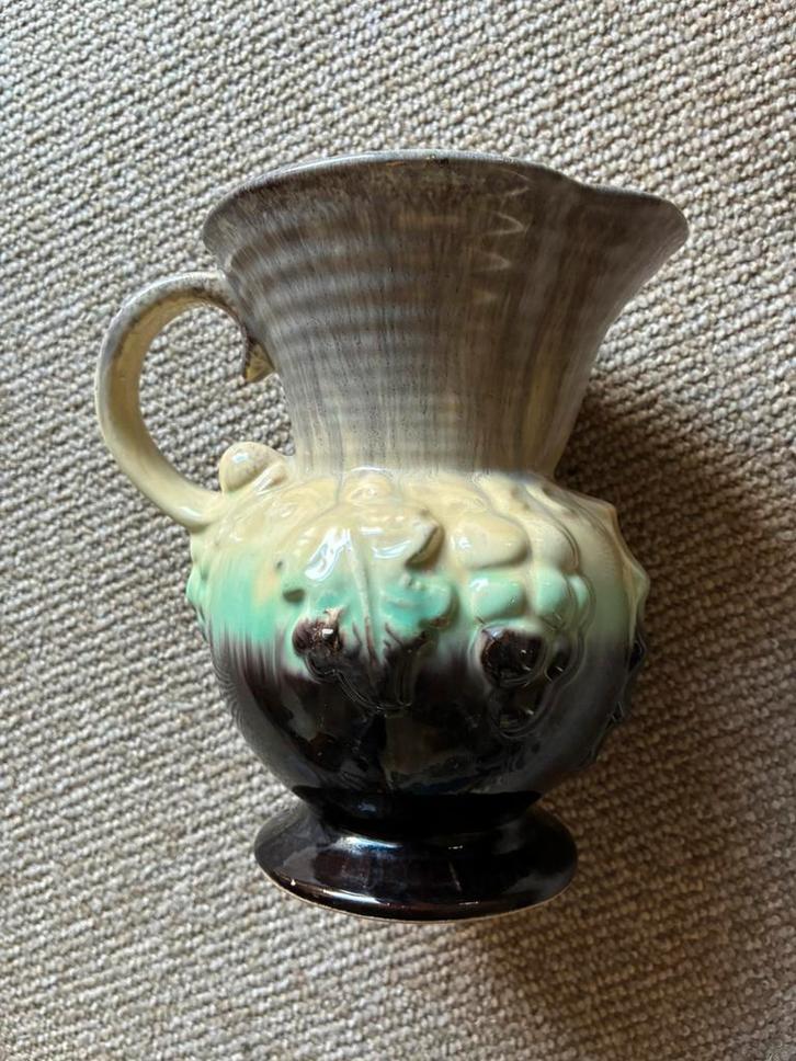 SCHEURING vintage vaas jaren’60 met druivenmotief 17 cm, Antiek en Kunst, Antiek | Vazen, Ophalen of Verzenden