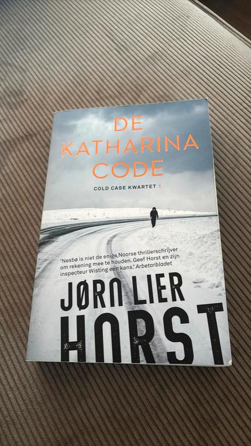 Jørn Lier Horst - De Katharinacode, Boeken, Thrillers, Gelezen, Nederland, Ophalen of Verzenden
