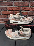 Nike Air Max 1 Desert Camo 42, Ophalen of Verzenden, Zo goed als nieuw, Sneakers of Gympen