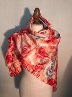 GUY LAROCHE PARIS SJAWL 100% zijde RED ROSES, GUY LAROCHE, Verzenden, Zo goed als nieuw, Sjaal