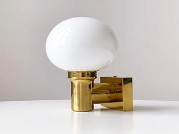 Vintage wandlamp messing sixties retro beschikbaar voor biedingen