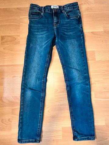Shoeby Skinny maat 146 beschikbaar voor biedingen