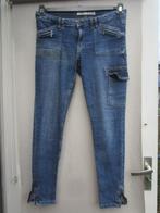 Spijkerbroek Denim & Co  mt 40 ruim  met zak op bovenbeen., Verzenden, Zo goed als nieuw, Blauw, W30 - W32 (confectie 38/40)