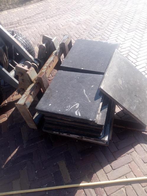 Belgisch hardsteen, Doe-het-zelf en Verbouw, Tegels, Gebruikt, Overige typen, Hardsteen, 40 tot 60 cm, 40 tot 60 cm, Minder dan 5 m²