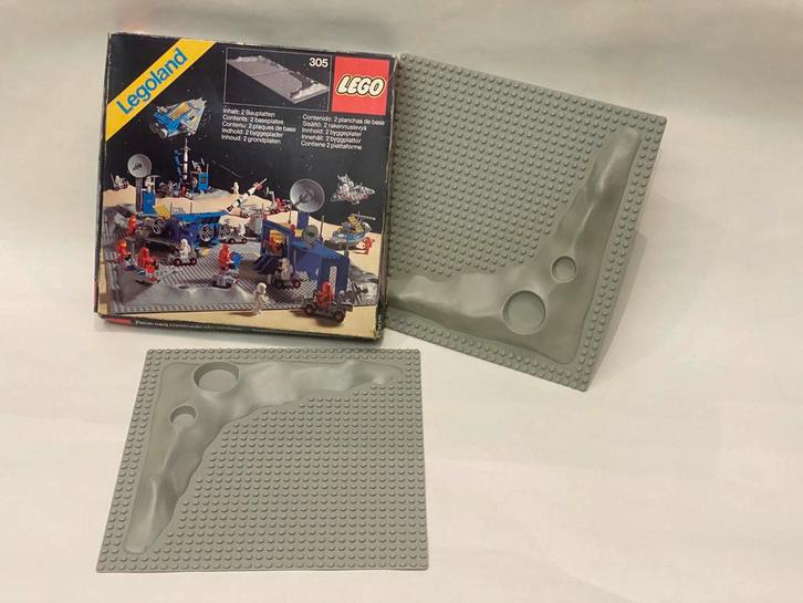 Vintage LEGO 305 Moon Baseplates (1979) – originele doos, Kinderen en Baby's, Speelgoed | Duplo en Lego, Gebruikt, Lego, Complete set