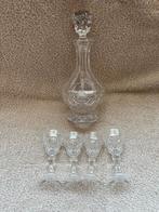 Karaf met stolp en 4 likeurglaasjes € 6,00, Ophalen of Verzenden