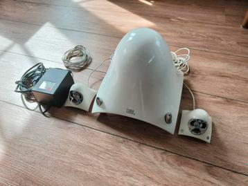 JBL Creature wit beschikbaar voor biedingen