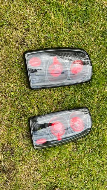 Tail lights set chevrolet suburban tahoe 2001-2006