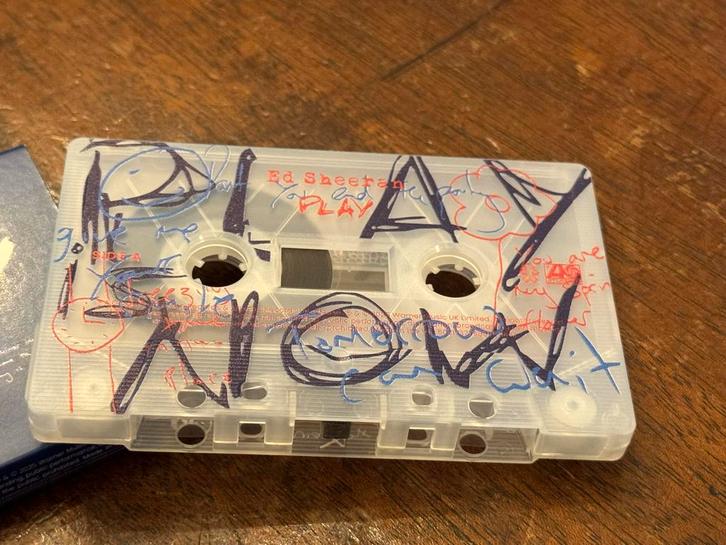 Ed Sheeran - Play Now Cassette (portman road editie), Cd's en Dvd's, Cassettebandjes, Zo goed als nieuw, Origineel, Pop, 1 bandje