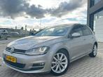 Volkswagen Golf 1.4 TSI Highline AUTOM/DAK/MASSAGE/XENON, Auto's, Volkswagen, Euro 5, Gebruikt, Zwart, 4 cilinders
