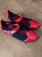 Arche rood met zwarte schoenen maat 40 in nieuwstaat!, Ophalen of Verzenden, Zo goed als nieuw, Arche, Rood