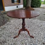 Engelse tilt top tafel, 18e eeuw., Ophalen
