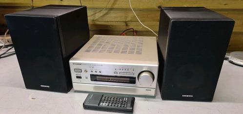 Onkyo receiver R1 r-811rds + onkyo speakers d-055 bluetooth, Audio, Tv en Foto, Stereo-sets, Speakers, Overige merken, Ophalen of Verzenden