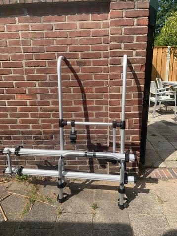 Thule fietsdrager voor camper/bus – Als nieuw beschikbaar voor biedingen