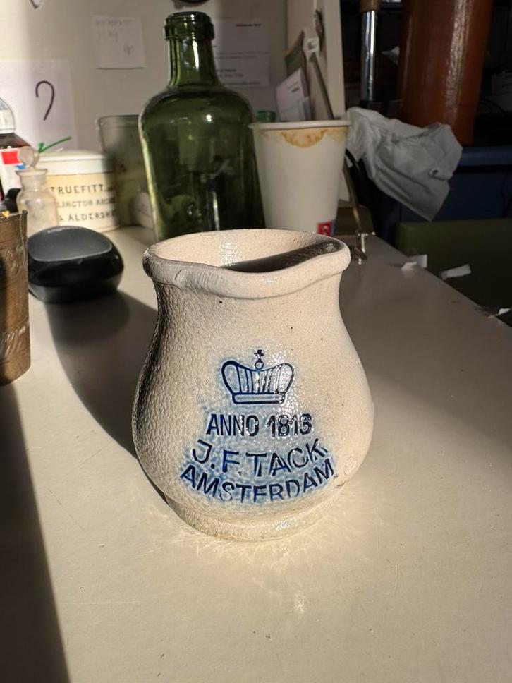 Bodemvondst Antiek Kruikje 1813 J.F Tack Amsterdam, Antiek en Kunst, Antiek | Keramiek en Aardewerk, Ophalen of Verzenden